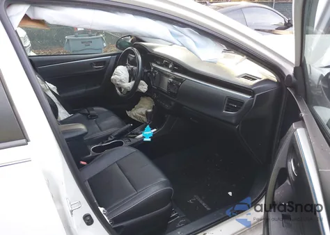 2015 Toyota Corolla S Premium z USA, uszkodzony, nr VIN 2T1BURHE6FC253596